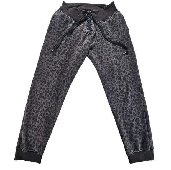 Victoria's Secret Leopard Print Jogger Pants Size Large - Picture 1 of 6